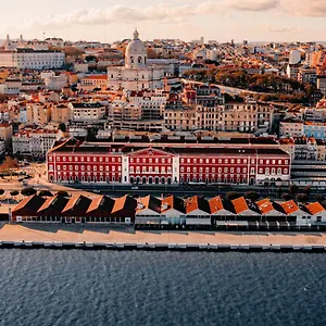 Hotell The Editory Riverside Hotel, An Historic