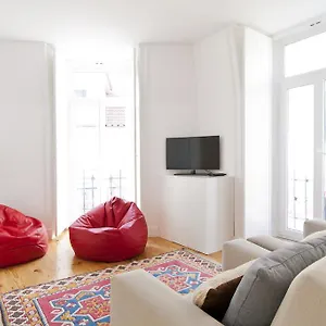 Bairrus - Graca Lisbon