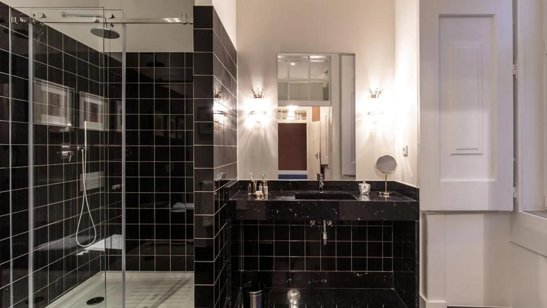 Dear Lisbon - Bordalo Palace Chiado Bed & Breakfast